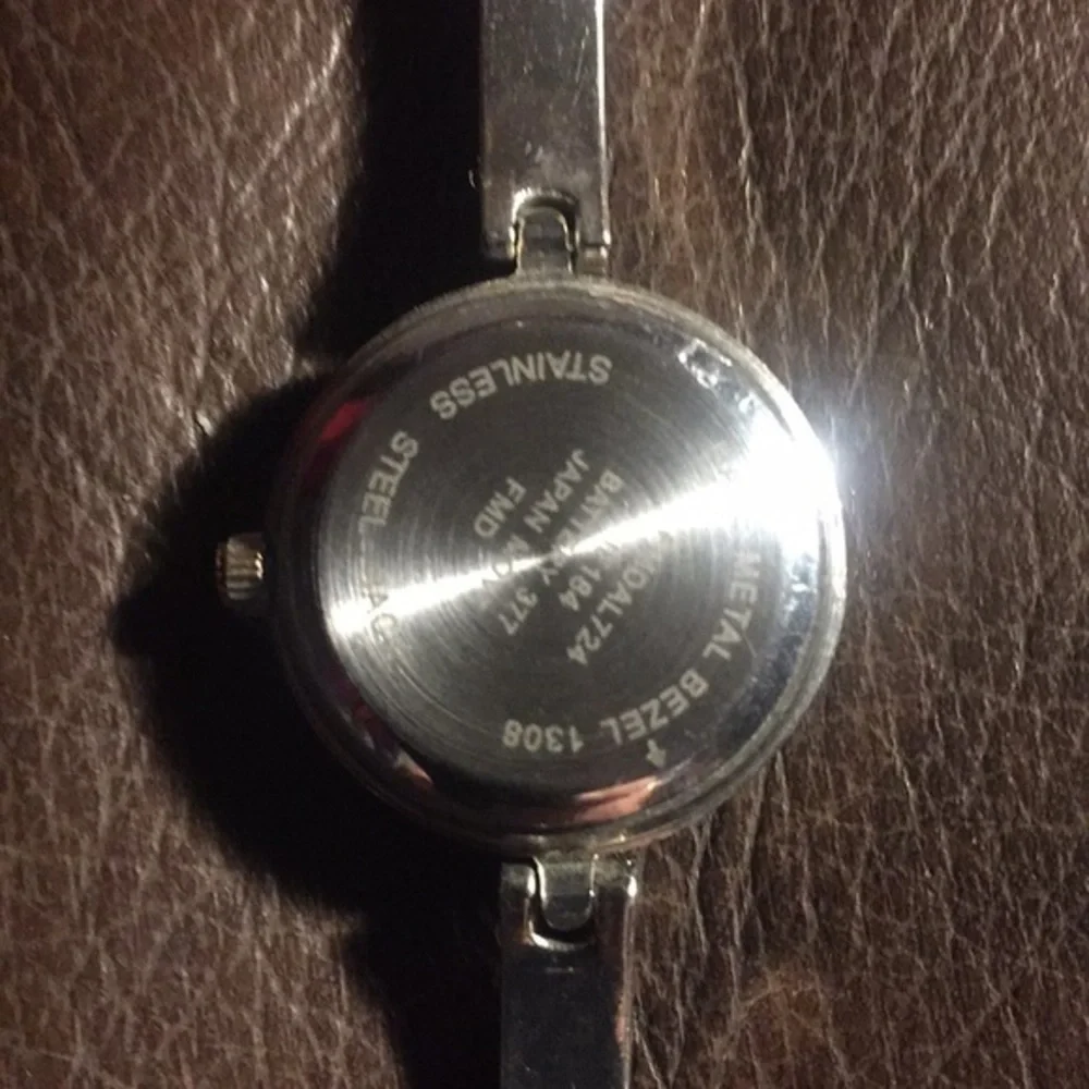 Lot of 3 Ladies Watches for 20$! - Picture 6 of 8